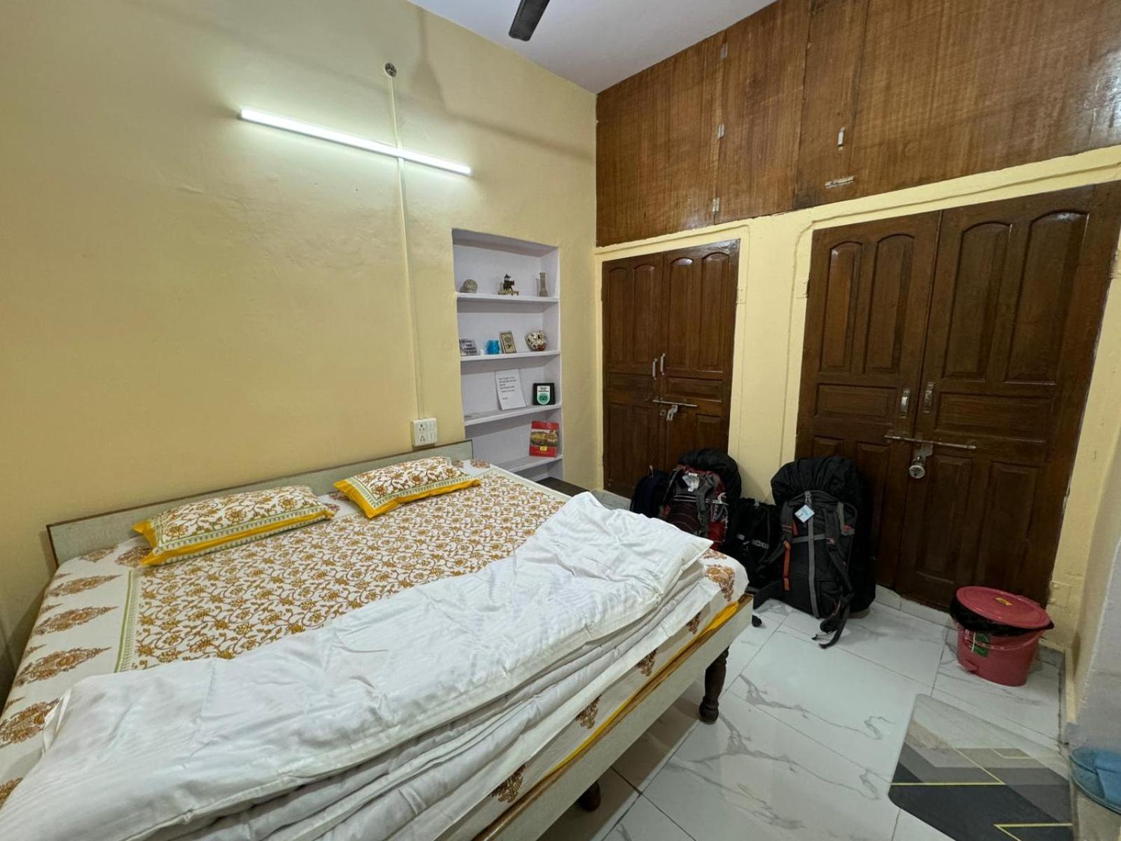 Nadya Homestay For Female & Family Jaipur Værelse billede