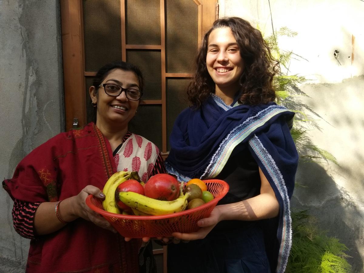 Nadya Homestay For Female & Family Jaipur Eksteriør billede