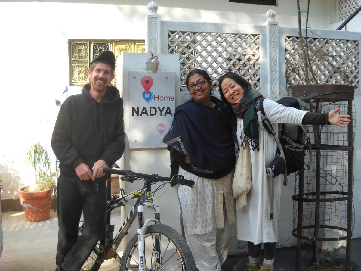 Nadya Homestay For Female & Family Jaipur Eksteriør billede